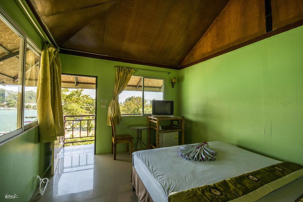 Phi Phi Good View Hotel Buitenkant foto